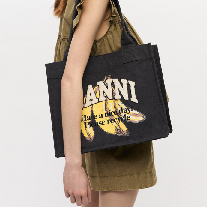 Bekijk Ganni tassen online bij Marjon Snieders