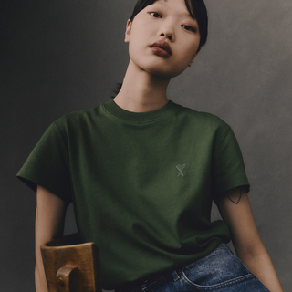 Ontdek Ami Paris T-shirts exclusief bij Marjon Snieders