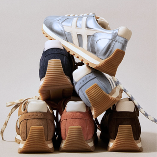 Ontdek Hogan sneakers bij Marjon Snieders in Roermond