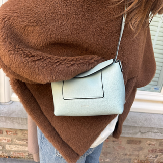 Ontdek crossbody designer tassen bij Marjon Snieders