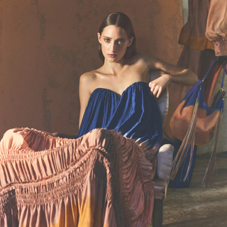 Ontdek jurken van Ulla Johnson bij Marjon Snieders