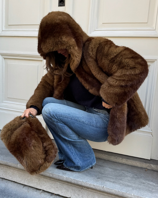 Ontdek Apparis faux bontjassen bij Marjon Snieders