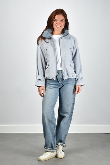 Blonde no.8 jas Timra 4400 sky