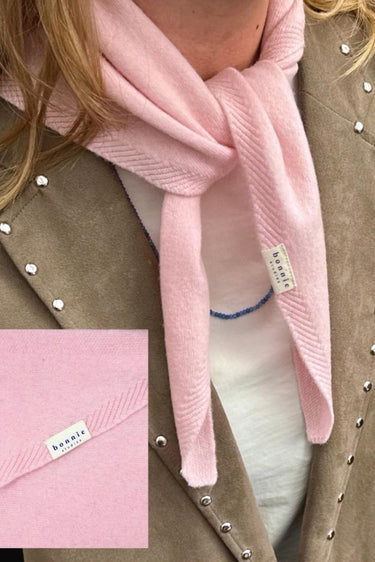 Bonnie Studios Bonnie Wool Scarf BS851 Pink