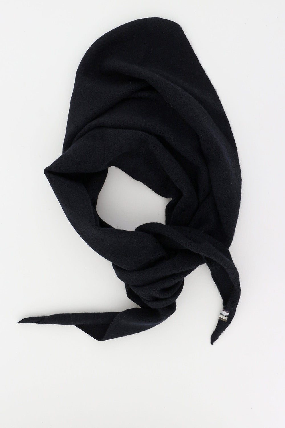 extreme cashmere bandana n°411 scarf Extreme Cashmere shawl Bandana 35 black – Marjon Snieders