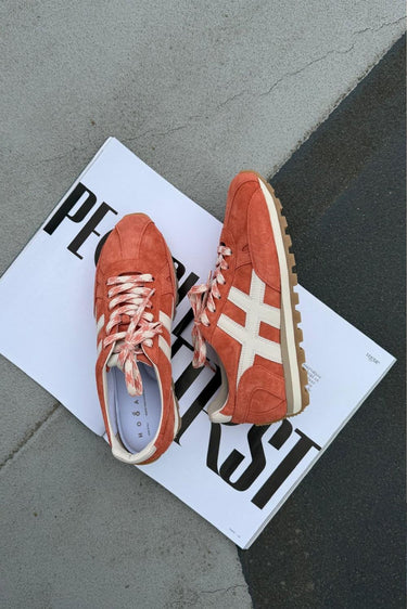 Hogan sneakers H701 HXW7010FP0CUHO419F oranje