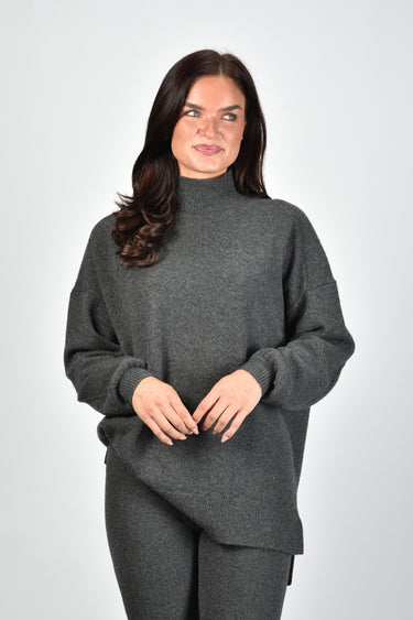 L'Ame de Julie trui Lou K25-7541-167 graphite