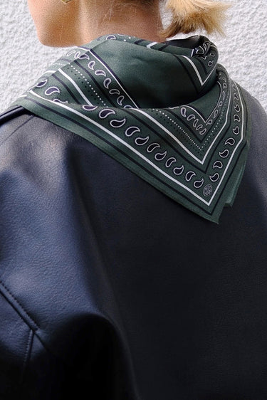 Lescarf shawl Paisley PG50 green 50cm