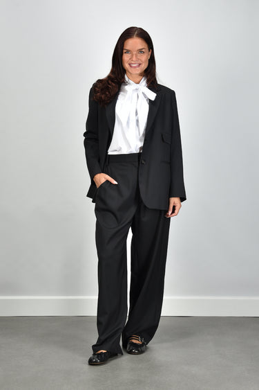 Margaux Lonnberg blazer Nikita black