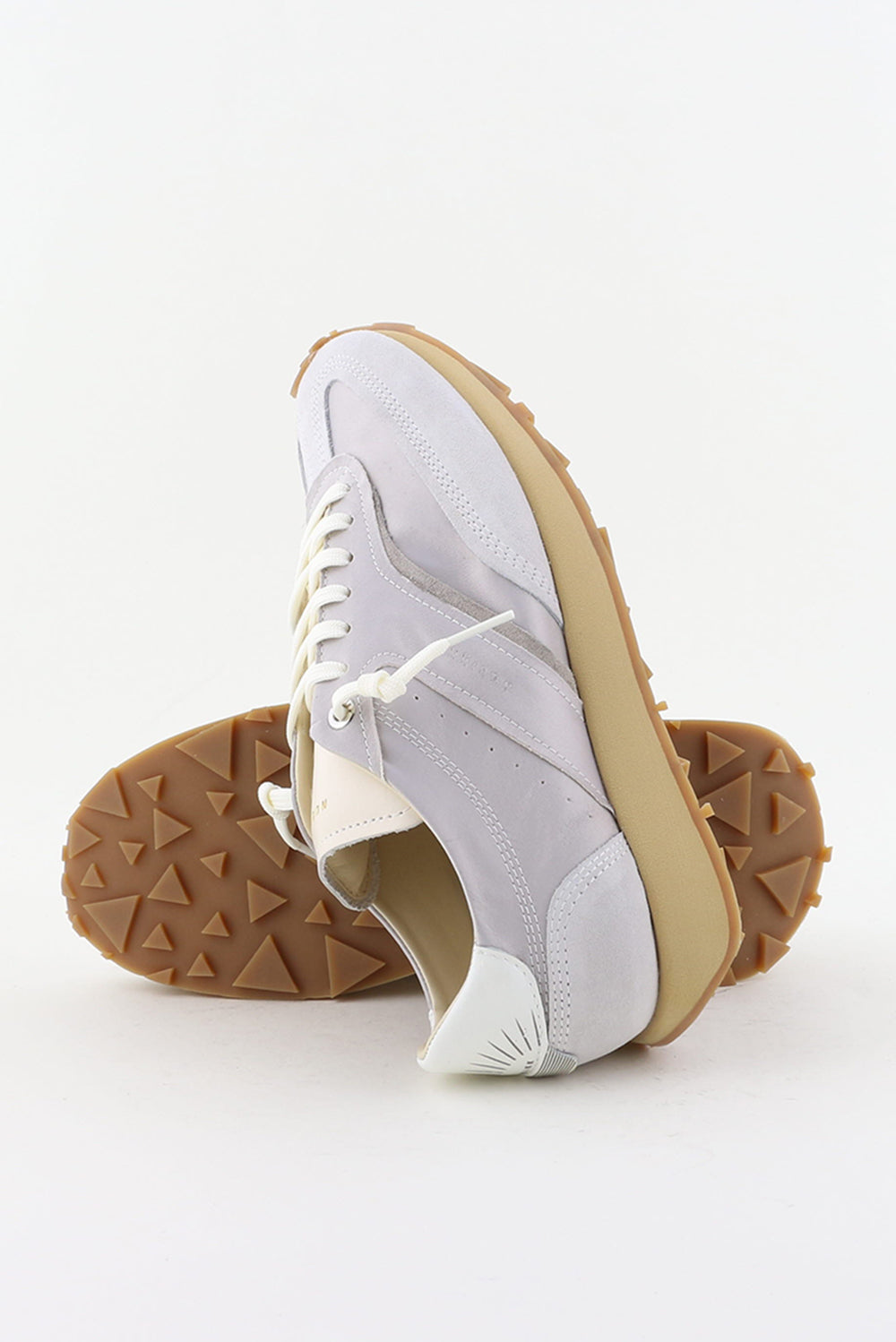 Nubikk sneakers Zora Mae grey with white heel – Marjon Snieders