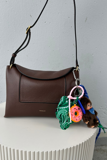 Shouia bag charm Kiki Heart 57 groen