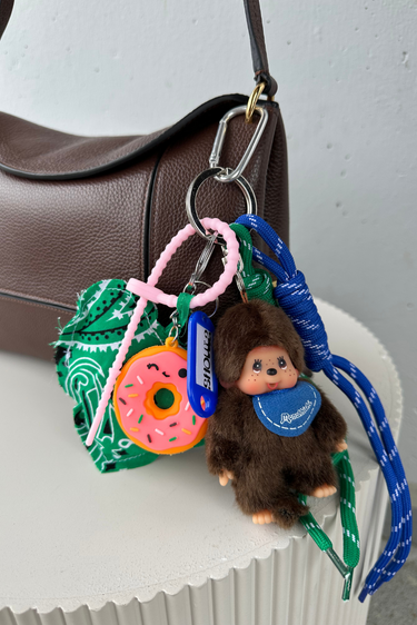 Shouia bag charm Kiki Heart 57 groen