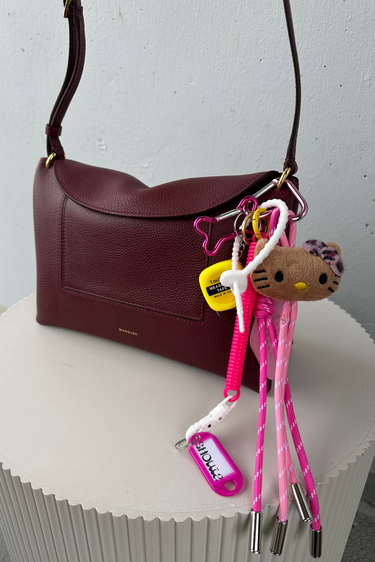 Shop Shouia accessories and bag charms online – Marjon Snieders Shop Shouia accessories and bag charms online – Marjon Snieders