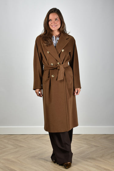 max mara madame coat tobacco Labbro Labbro Mara Pure Cashmere Coat Top Max Mara Labbro enveloping silhouette that embraces the body Coat Madame 010 brown