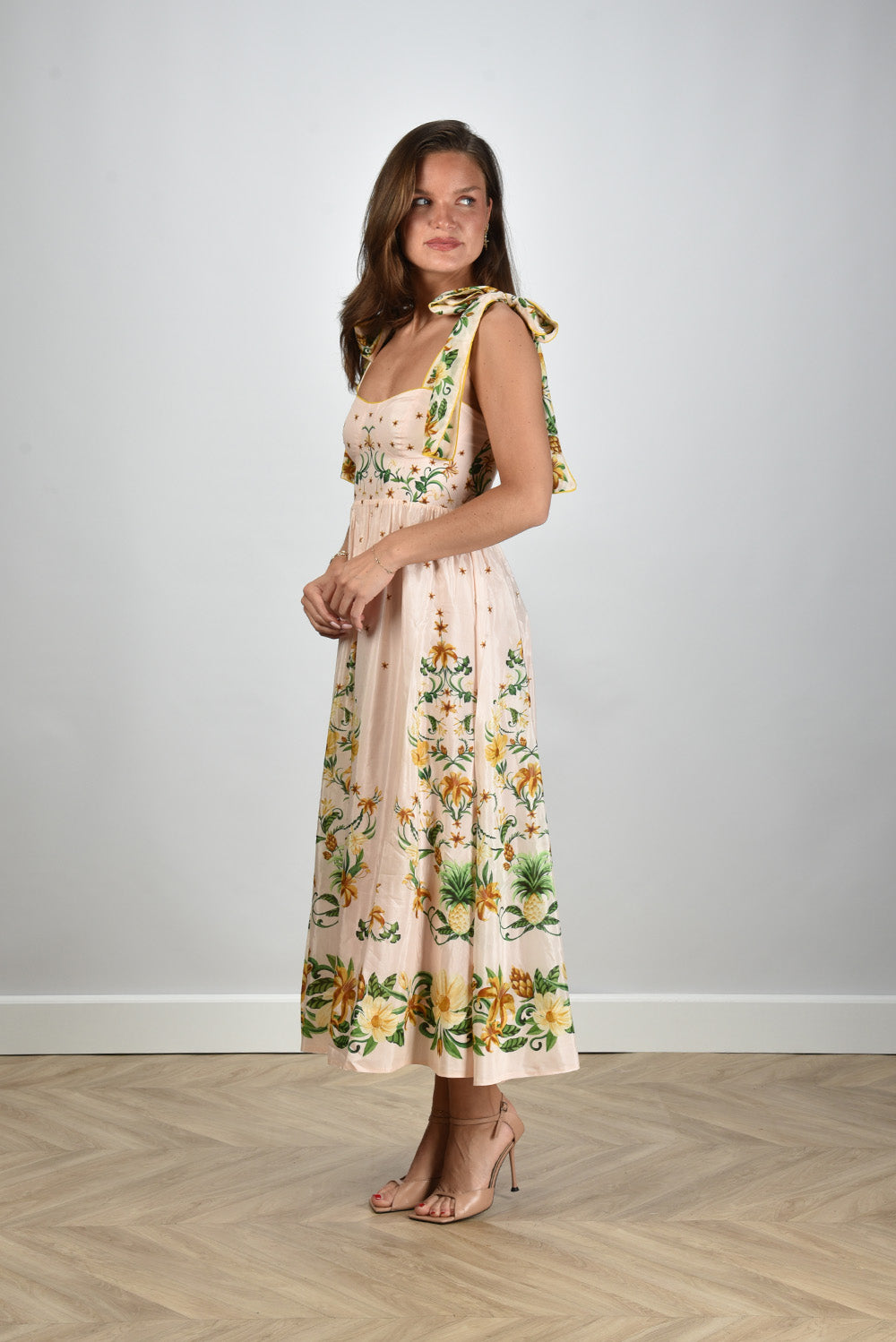 farm rio pink botanical beauty shoulder bow midi dress FARM Rio Botanical Beauty Pink Laces Cup Midi Dress